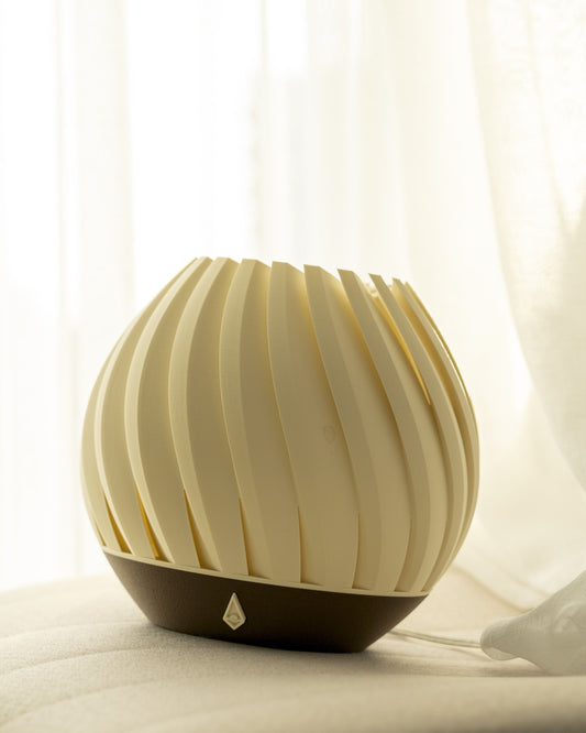 Brede Nautilus | Witte Duurzame Tafellamp