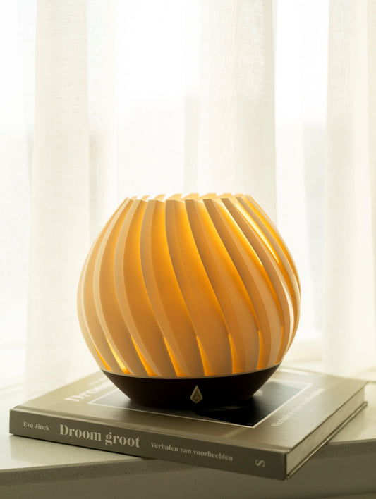 Brede Nautilus | Witte Duurzame Tafellamp
